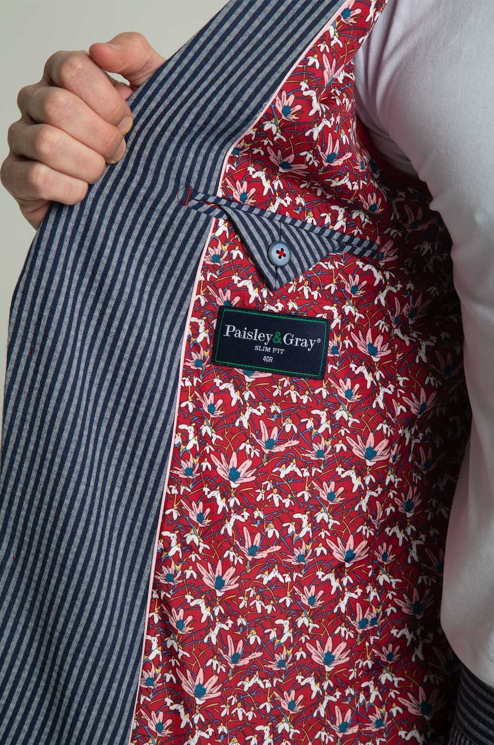 Paisley & Gray Ashton Peak Navy & Grey Seersucker Suit