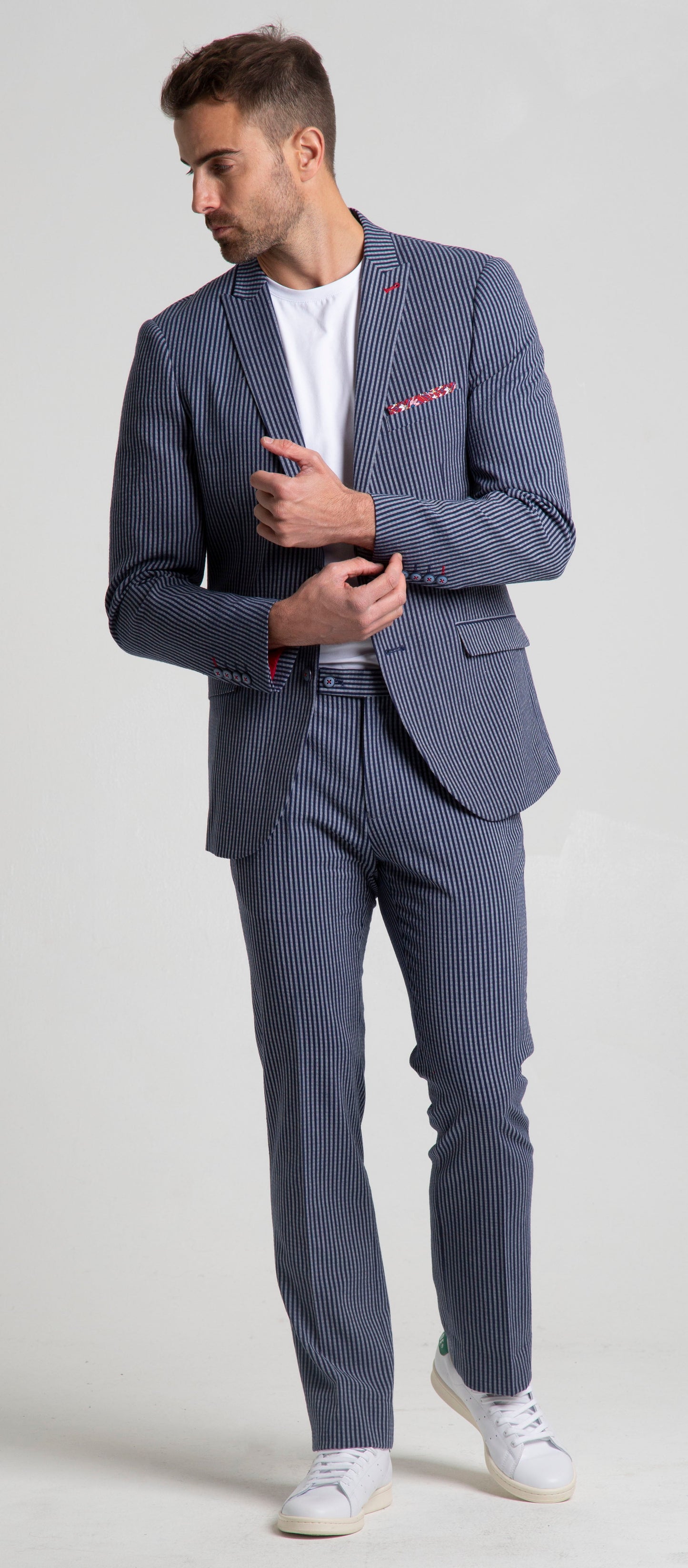 Paisley & Gray Ashton Peak Navy & Grey Seersucker Suit